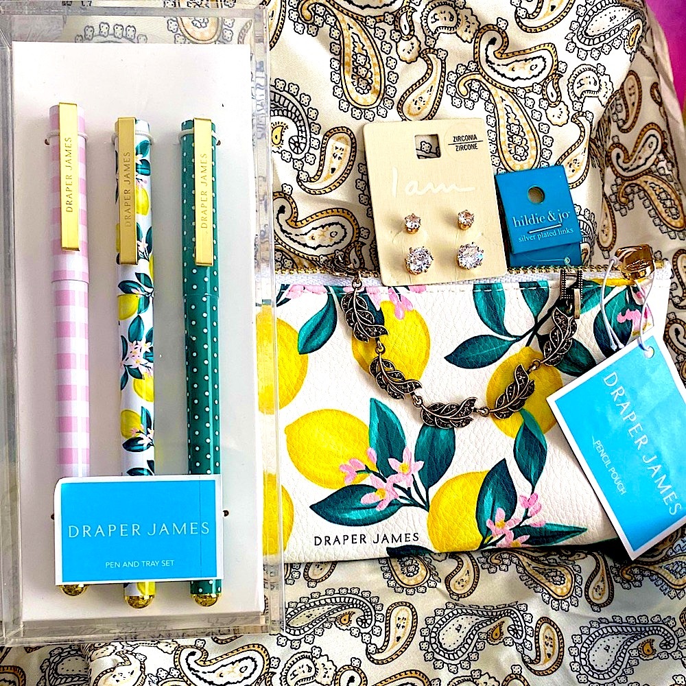 Draper James Yellow Lemon Floral Pencil Case & set of 3 pens! Also, FREE gift 💝